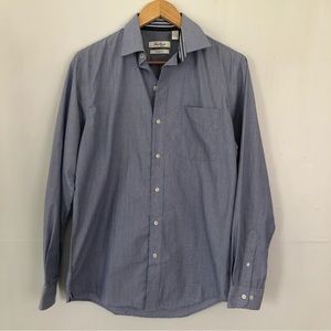 VAN HEUSEN Men’s White Blue Striped Classic Button Down Dress Shirt Size S